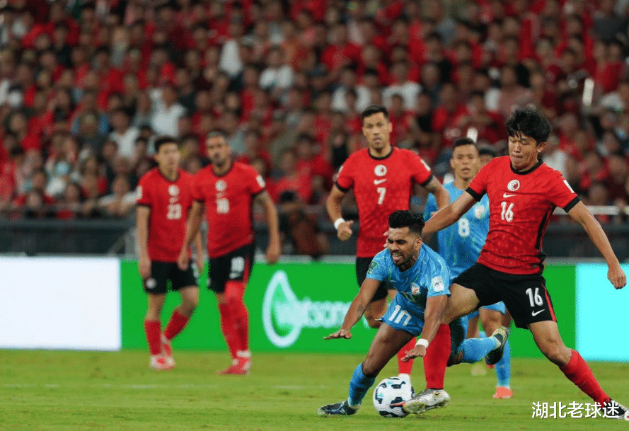 联赛中一支实力强劲的球队表现抢眼