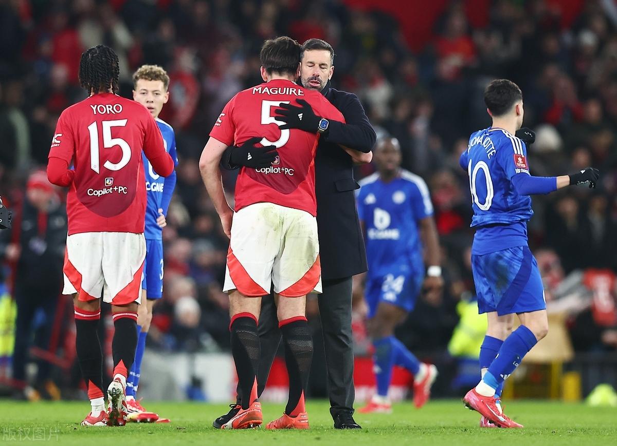 开云官网-莱斯特城客场不敌对手，遭遇终结连胜