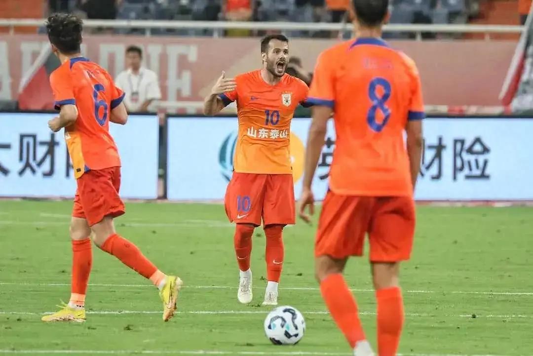 包含惊险过关！球队险胜晋级亚冠小组第一的词条