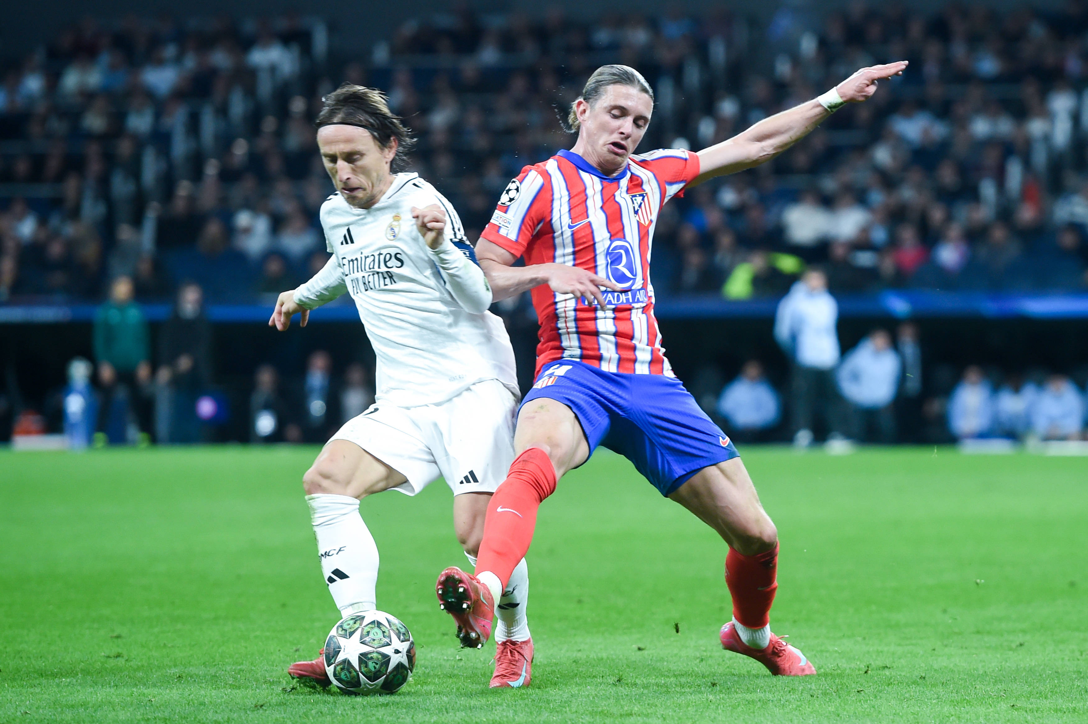 开云平台-包含罗马告捷，欧冠出线希望大增的词条