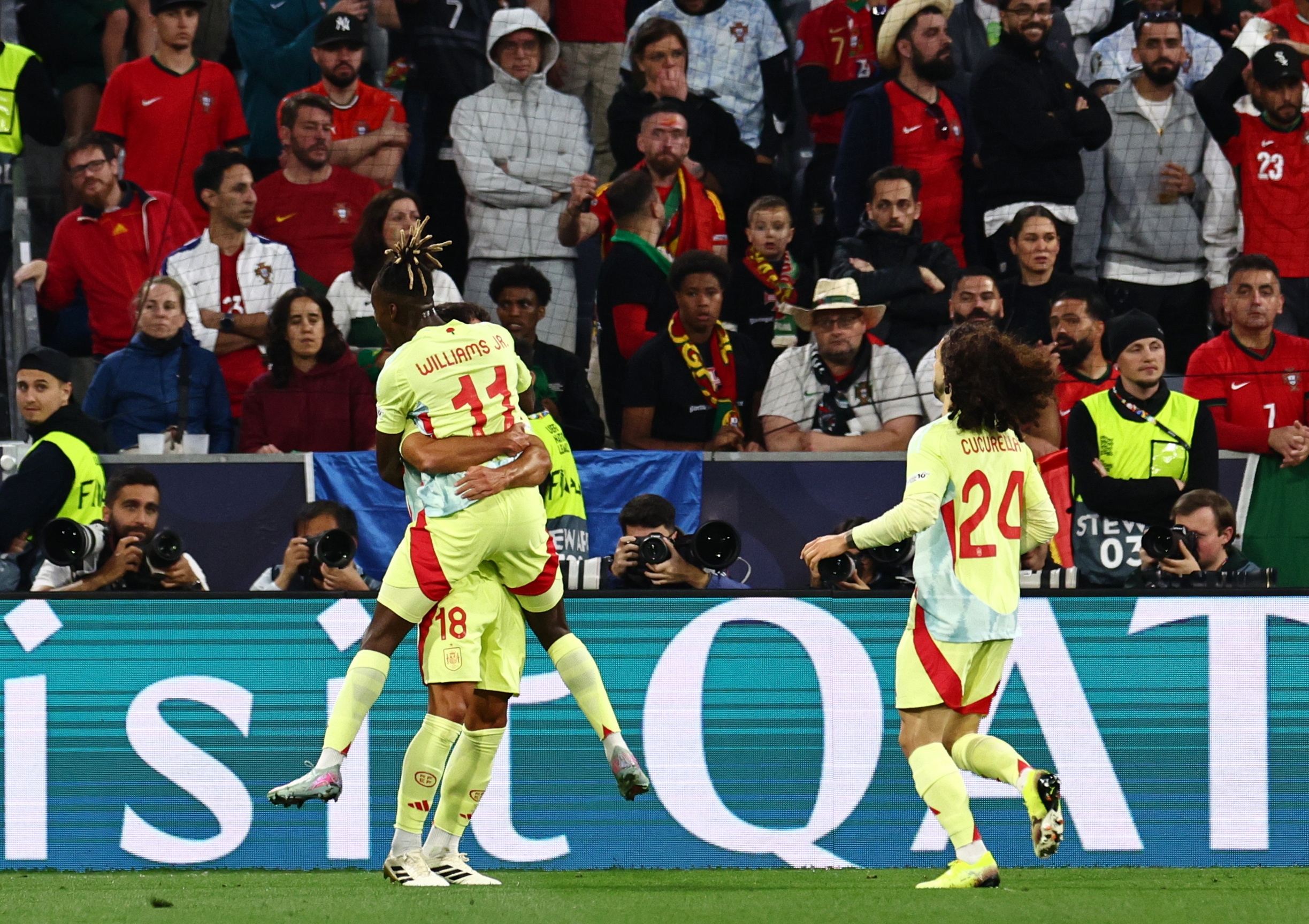 比利时球队获得重要胜利，晋级欧国联决赛