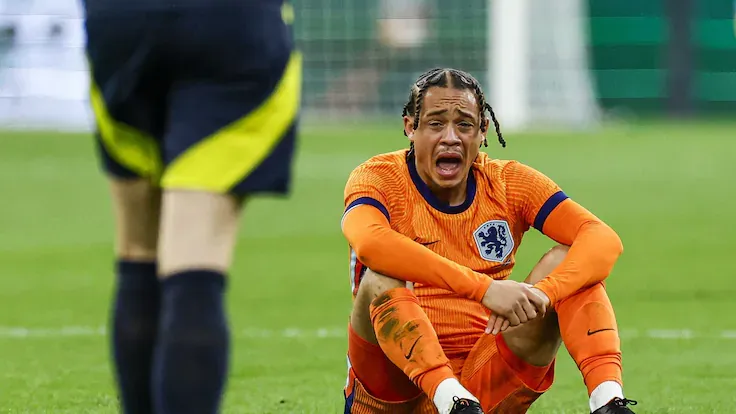 包含俄罗斯国家队在莱比锡小组赛中险胜荷兰，晋级欧锦赛四强的词条