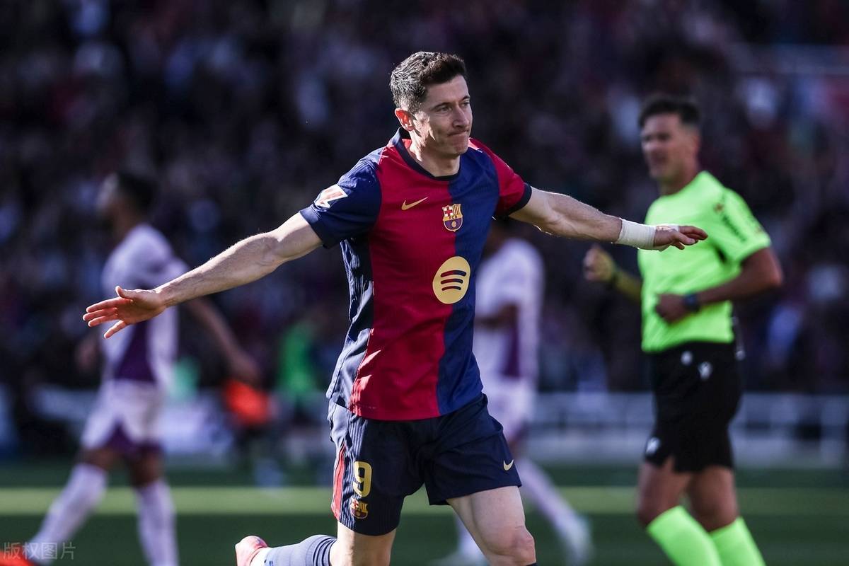 关于巴塞罗那后卫稳不可摧，欧冠对手难以攻破的信息
