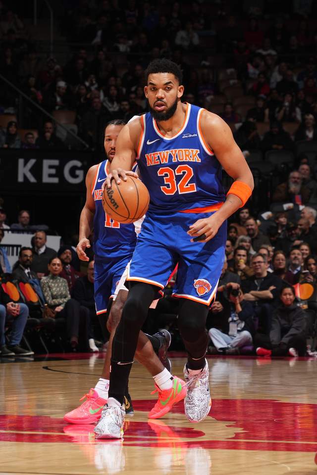 尼克斯队新晋后卫出色发挥，球队迎来胜利的简单介绍