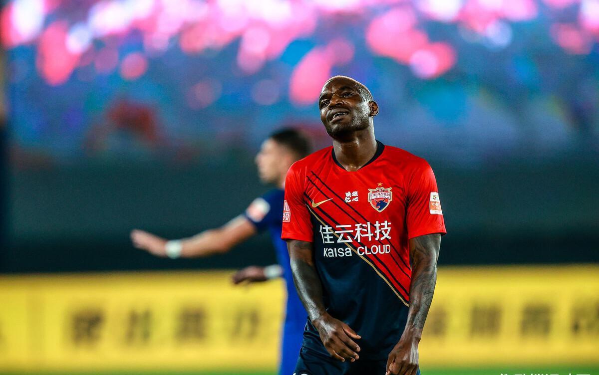 深圳佳兆业低迷不振，客场负于广州富力，士气低迷的简单介绍