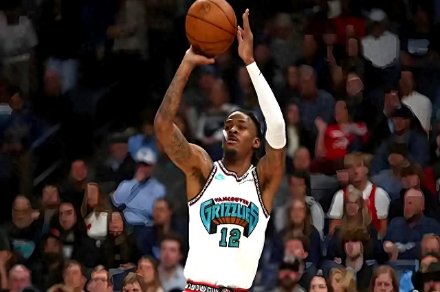 开云体育官网-球队踢出一场精彩比赛，赢得掌声