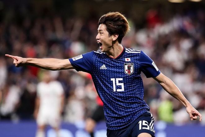 开云体育入口-日本队横扫奥地利队，波尔扛起全队